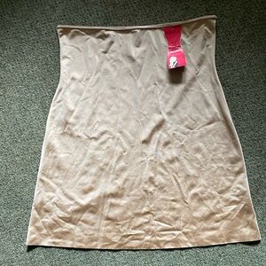 Spanx Nude Half Slip size XL - NWT